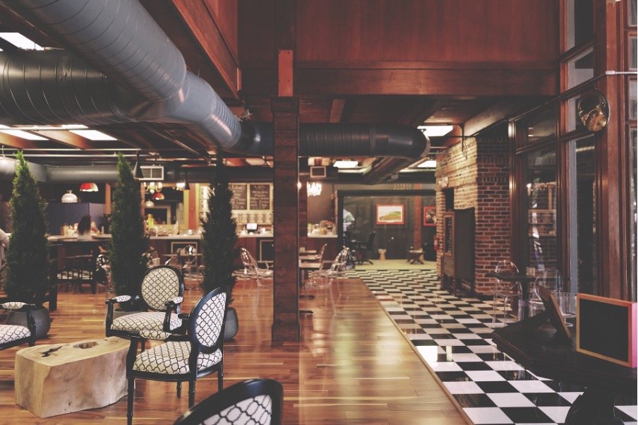 bar