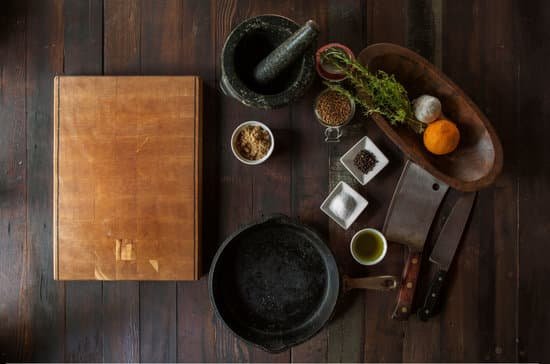 ¿Cómo elegir una batería de cocina? 8 sarten hierro